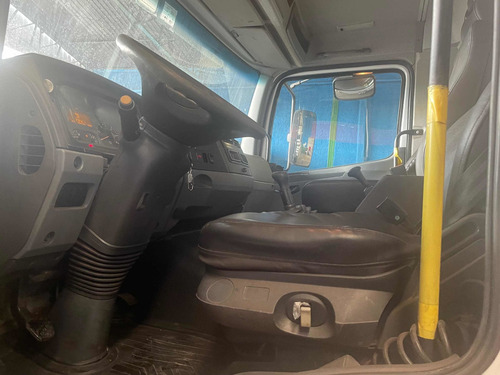 Imagem 8 de 15 de 1725 Atego 2011 Com Mulk Madal 23 Tn 200 Mil No Chassis