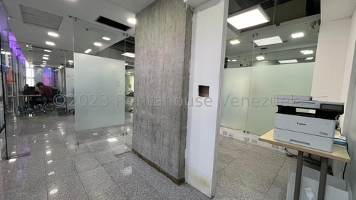 Yf Oficina En Venta En Los Dos Caminos 24-18267 Gn