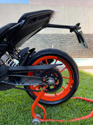 Imagen 11 de 25 de Ktm Duke 390