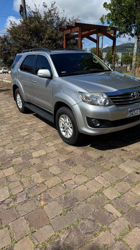 Toyota Hilux SW4 2.7 Sr 5l 4x2 Flex Aut. 5p