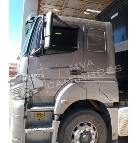 Imagem 3 de 14 de Caminhão Mercedes 2035 - 4x2 T