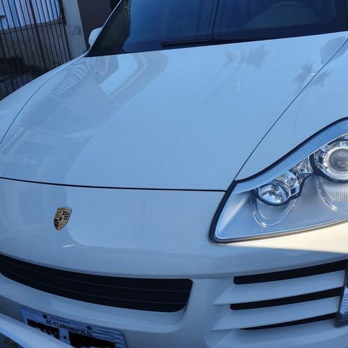 Porsche Cayenne Branca