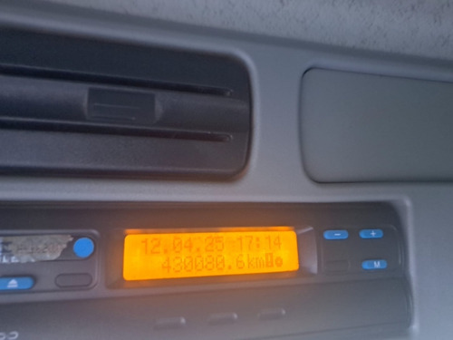 Atego 2425 Reduzido 3-eixos Caçamba