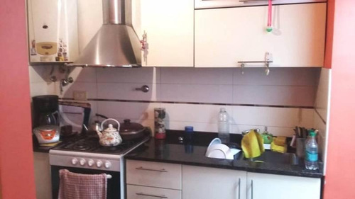 Venta Depto 3 Amb Amplio Al Frente Con Patio Propio * Lanús Oeste Centro