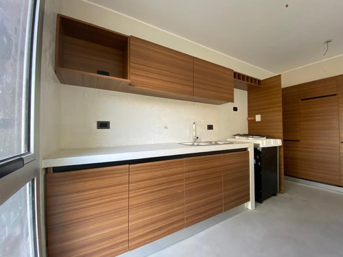 Casa De 2 Dormitorios Con Pileta Y Parrillero - San Eduardo- A Estrenar