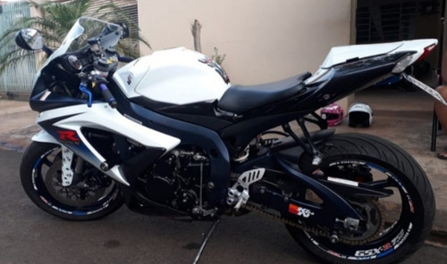 Imagem 6 de 6 de Suzuki Srad 750cc
