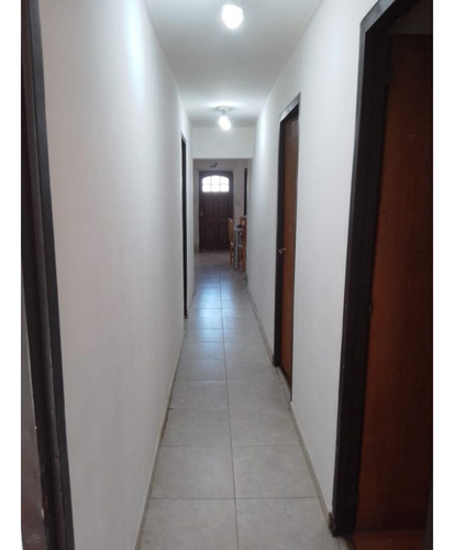 (mf001) Comodoro Rivadavia (b° Pueyrredón) Casa De 250mtrs2