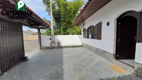 Imagem 8 de 27 de 2 Dormitórios (1 Suíte) Para Venda - Bairro Do Rocio - Cananéia/sp - Ca00106 - 69404364