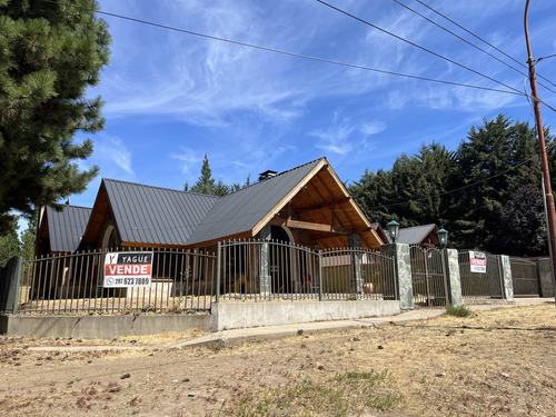 Casa En  Venta En Villa Ayelen