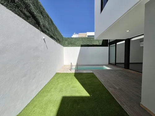 Casa En Zibata Querétaro Con Alberca