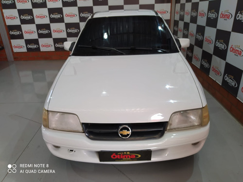 Imagem 2 de 11 de Chevrolet Kadett