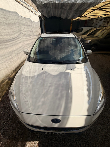 Ford Focus III 2.0 Sedan Se Plus Mt