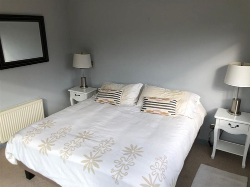 Departamento En Venta De 4 Dorm. En Santo Domingo