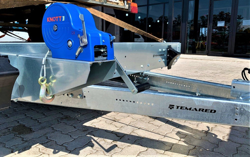 Imagen 11 de 14 de Trailer Temared Carplataform C/frenos 4.50 Mts 2700 Kg