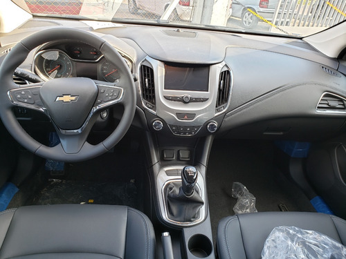 Imagen 15 de 15 de Chevrolet Cruze 5 1.4 Lt At 5p
