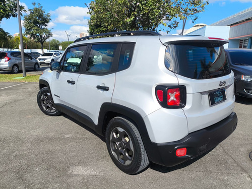 Jeep Renegade 1.8 16V Flex Sport 4P Automático