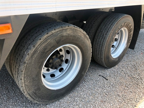 Imagem 9 de 12 de Mercedes Benz L 1620 - Baú 10.45m