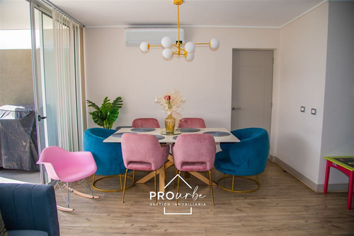 Departamento En Arriendo De 3 Dorm Con Patio Privado