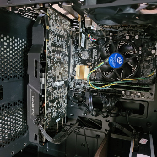 Pc Gamer Gtx 1070 8gb 256bits I5-7400 16gb Ddr4 Wi-fi 5ghz