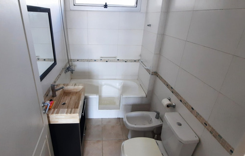 Imagen 10 de 12 de Unidad 2 Amb Con Dormitorio En Suite, Toilette Y Balcón