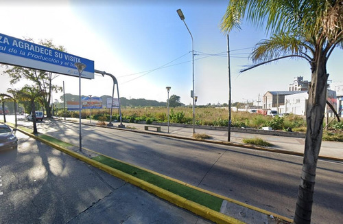Imagen 2 de 4 de Fracción Industrial / Comercial De 29.893 M² Sobre Av. Gral. Paz Y Crovara - Tablada
