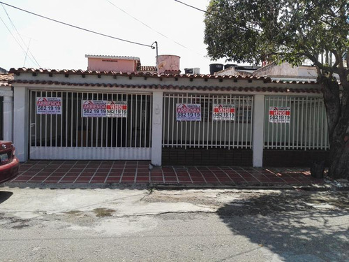 Casa En Venta En Cúcuta. Cod V17861