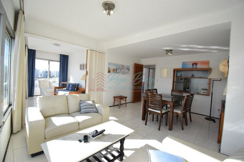 Península 2 Dorm Y Medio, 2 Baños, Buena Orientación!- Ref: 1568