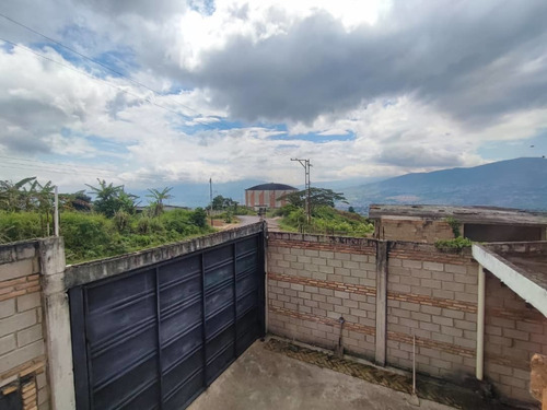 Imagen 14 de 21 de Venta De Casa En Bare Bare, Sector La Castellana. Adlz