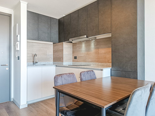 Edificio Av. Vicuña Mackenna (1 Bod.) Vista Poniente Piso