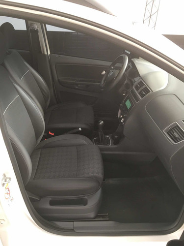 Volkswagen Suran 1.6 Trendline 2015