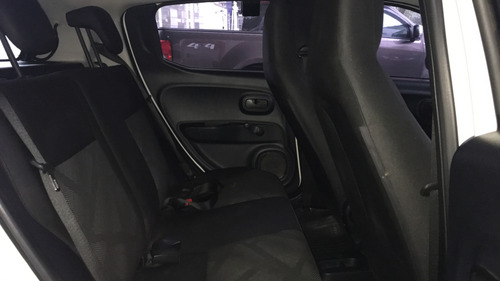 Fiat Mobi 1.0 EVO FLEX EASY MANUAL