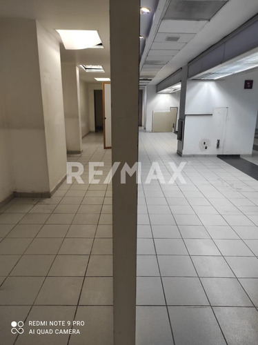 Edificio En Venta Satélite, Excelente Ubicación