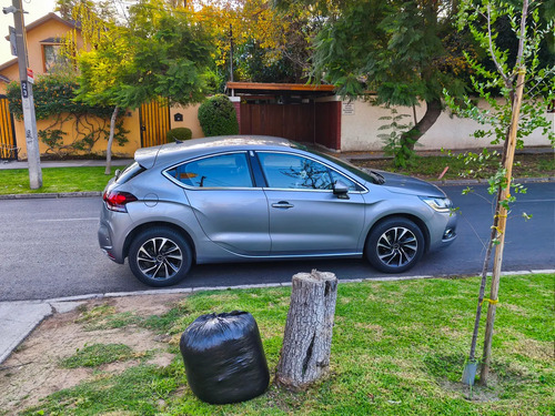 Ds Automobiles Ds4 1.6 Crossback Bluehdi So Chic At Diese...