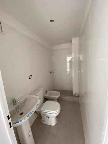 Imagen 20 de 25 de Venta Departamento En Ituzaingo, A Estrenar. 4 Ambientes Con Cochera