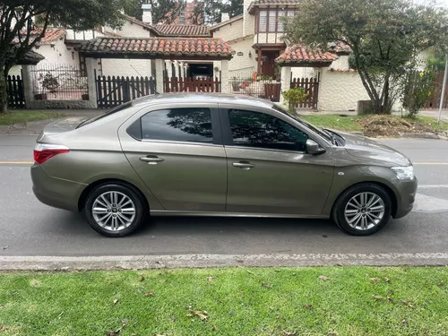 Citroën C-Elysée 1.6 Exclusive Vti 115