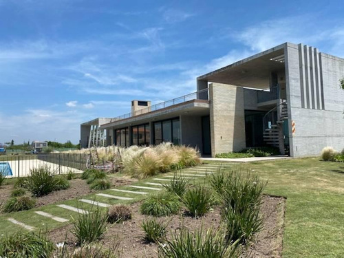 Imagen 11 de 18 de Departamento En Venta En Castaños - Las Piedras, Nordelta, G.b.a. Zona Norte