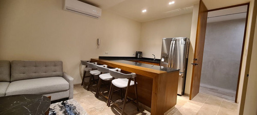 Departamento, En Privada, En Zona Norte A 2 Cuadras De La Isla. Venta