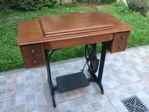 Comprar Máquina De Coser Antigua Necchi A Pedal Impecable Colección!