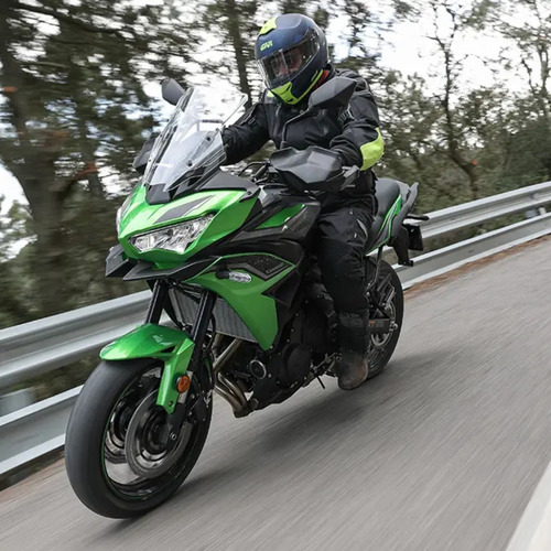 Imagen 12 de 16 de Versys 650 Linea Nueva-tablero Tft - Recibo Inferior Tuamoto