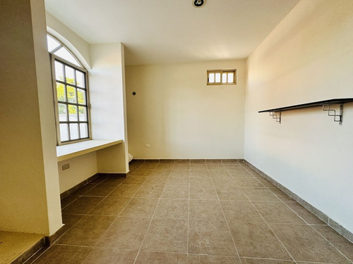 Casa En Venta En Benito Juarez Norte, Merida.