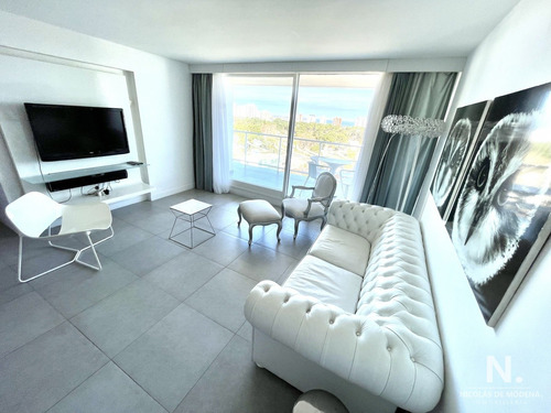 Apartamento De Primera Categoria En Torre Con Amenities