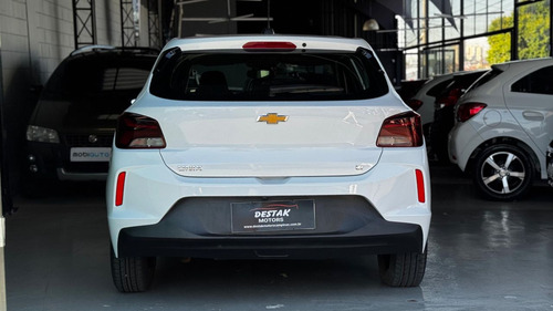 Chevrolet Onix HATCH LT 1.0 12V Flex 5p Mec.