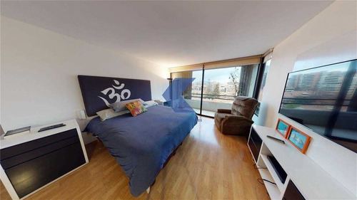 Departamento En Venta De 4 Dorm. En Vitacura