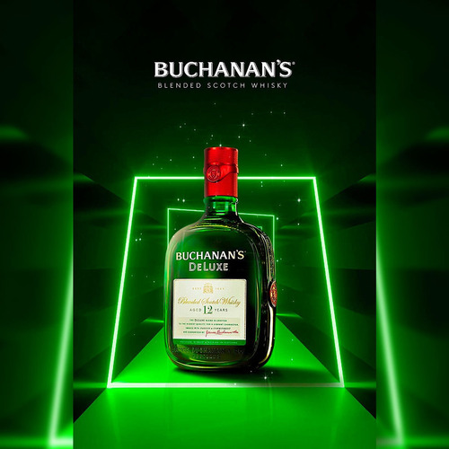 Imagem 2 de 5 de Whisky Buchanan's 12 Anos Deluxe Com Caixa 1000ml 1 Litro