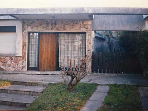 Casas Excelente Esquina Carrasco Atención Inversores !