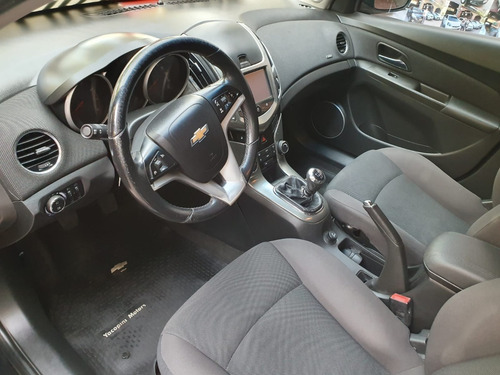 Imagen 10 de 15 de Chevrolet Cruze Lt 1.8 2015