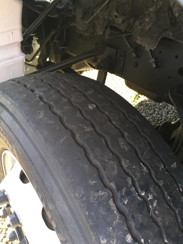 Imagem 3 de 6 de Iveco 170e22 Toco Ano 2009