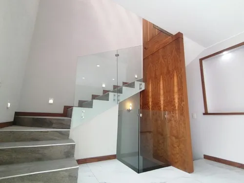 Increíble Casa Con Alberca Y Salón De Eventos