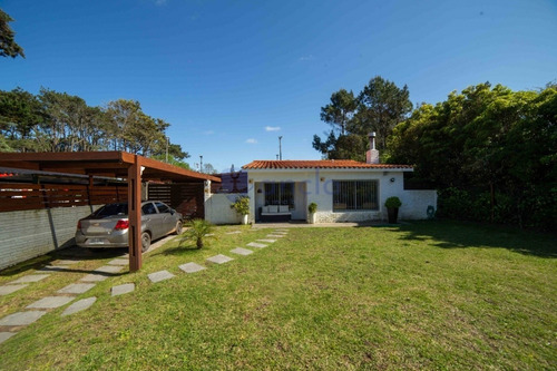 Casa En Punta Del Este, San Rafael- Ref: 932