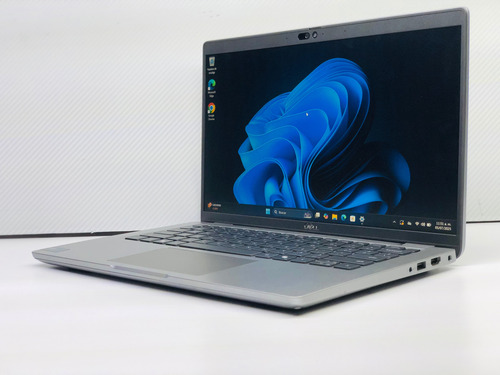 Dell Latitude 5450, Intel Core Ultra 7, 16 Gb Ram, 512 Gb Gris (Reacondicionado)